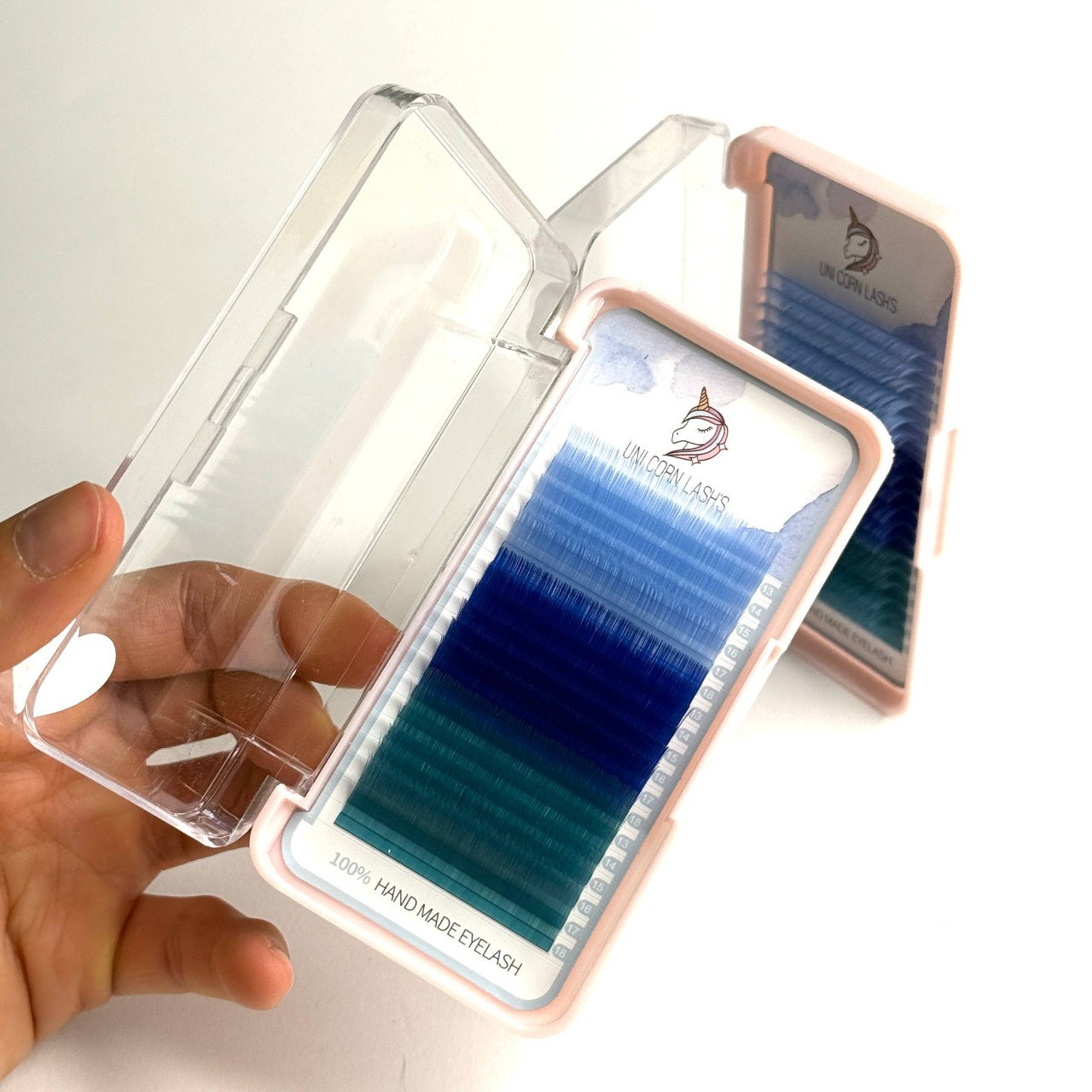 1404-09-17 23.55.44 پالت مژه یونی کورن میکس سبز آبی کاربنی - Image 1