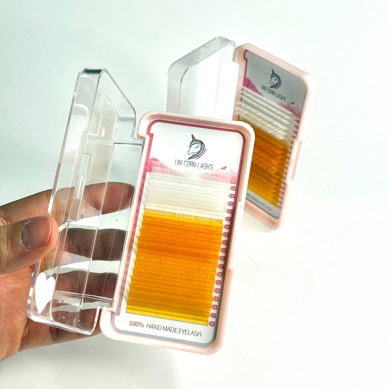 1404-09-18 00.17.03 پالت مژه یونی کورن میکس سفید نارنجی - Image 1