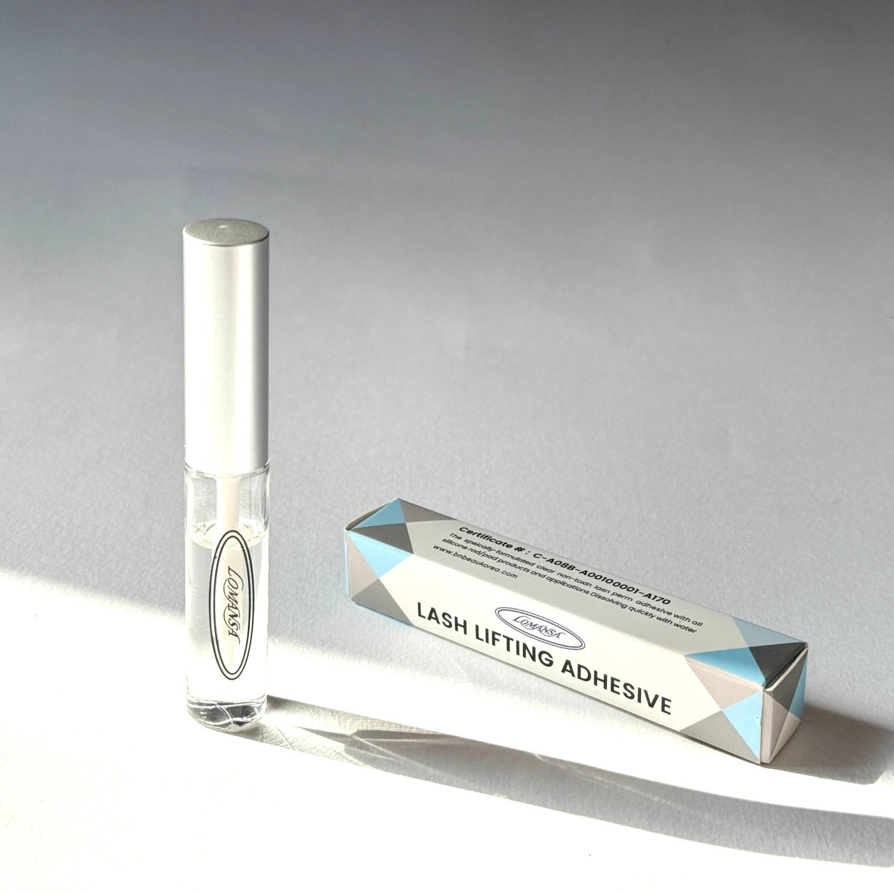 1404-09-13-22.54.04 چسب لیفت لومانسا - Image 1